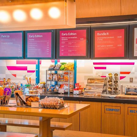 Aloft Portland Airport Hotel At Cascade Station Екстериор снимка