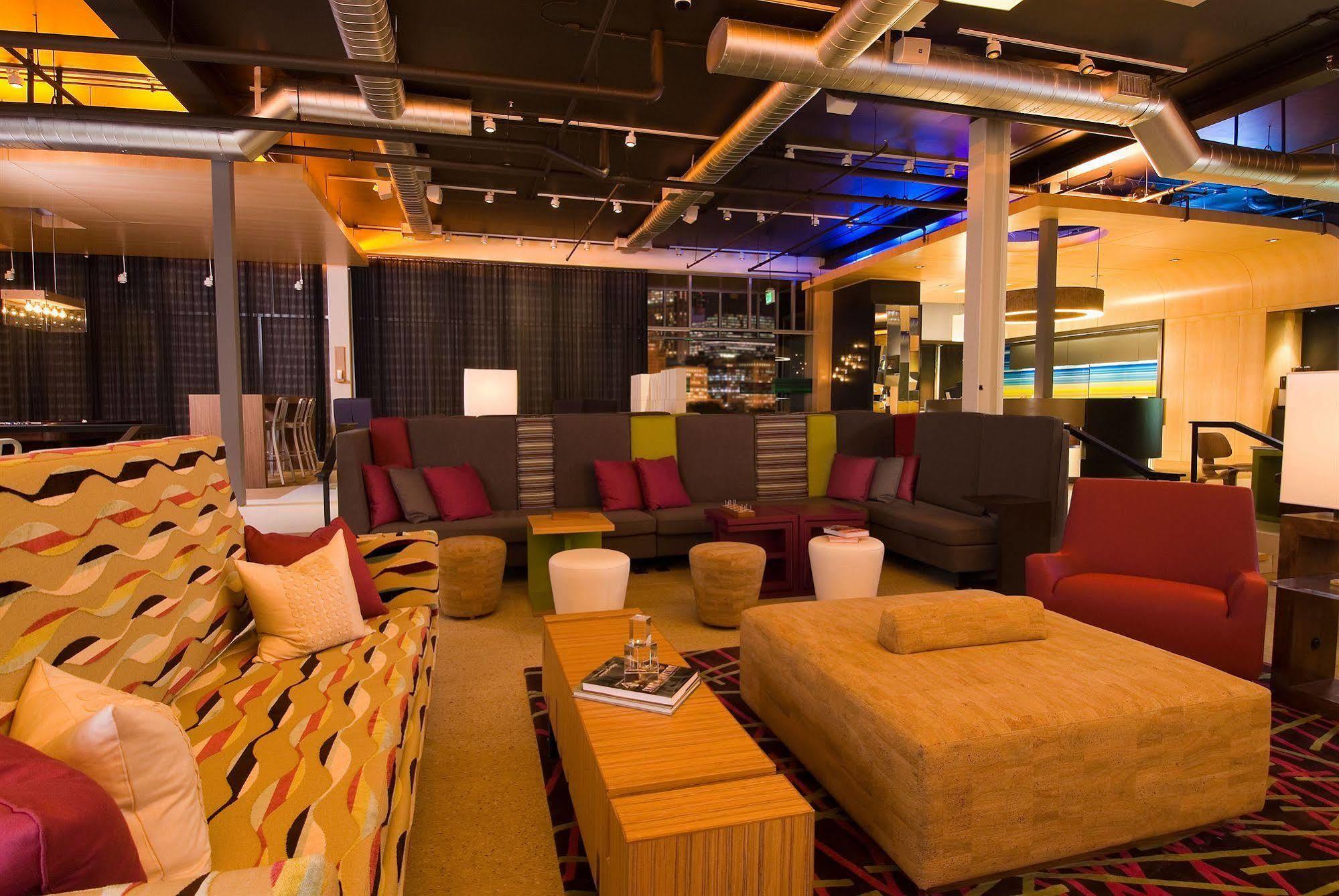 Aloft Portland Airport Hotel At Cascade Station Интериор снимка